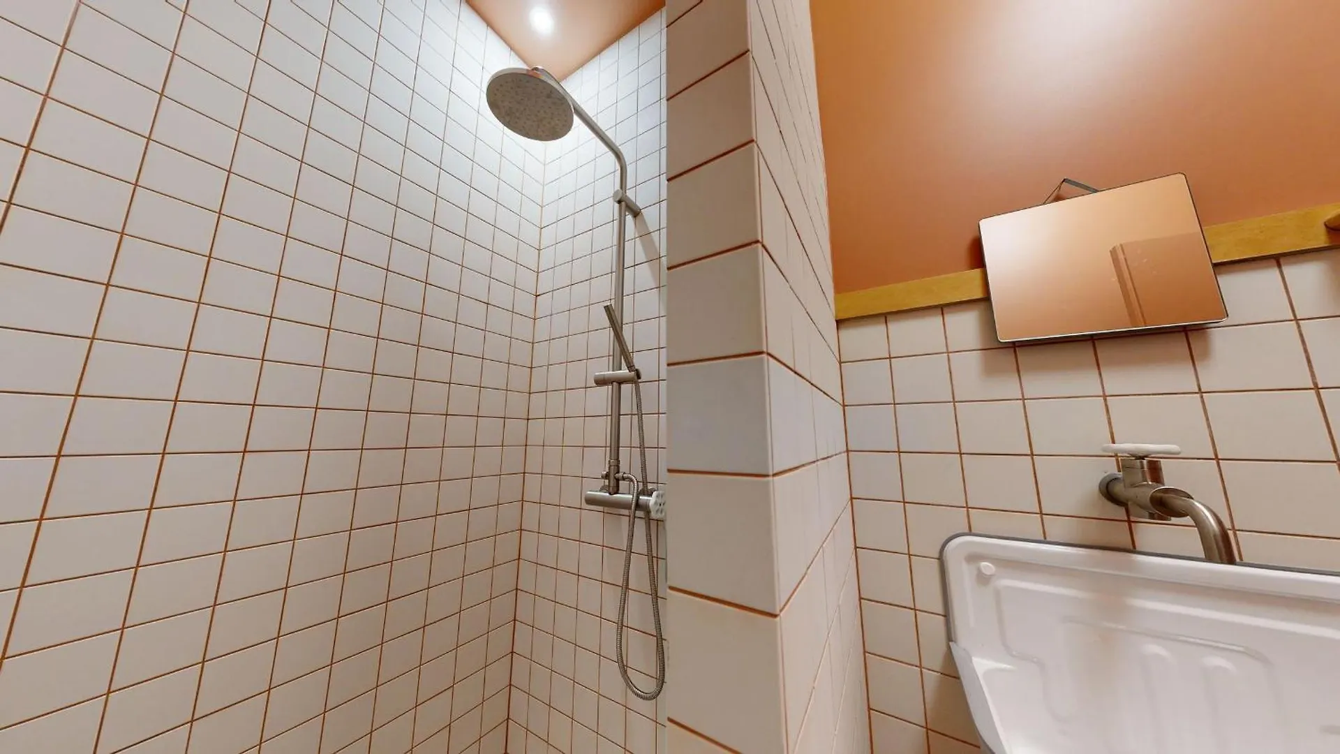 Cosy 2-bed Flat Near Moulin Rouge Apartament